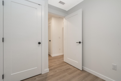 Kitchen Photo of 404 27218 Aldergrove Town Centre Drive, Langley, BC