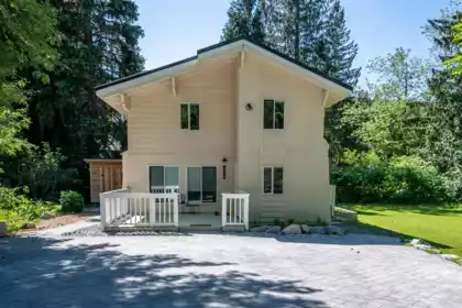Mudroom Photo of 6716 Crabapple Drive, Whistler, BC
