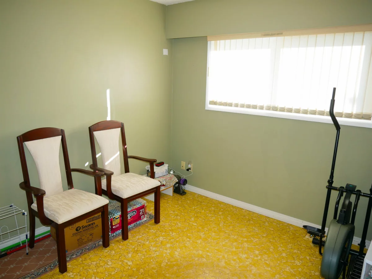 Mudroom Photo of 2449 Adelaide Street, Abbotsford, BC