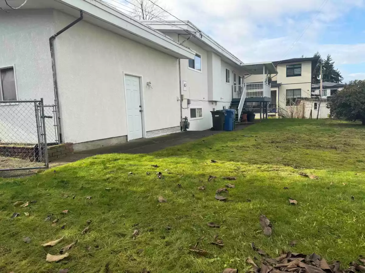 Pantry Photo of 2449 Adelaide Street, Abbotsford, BC