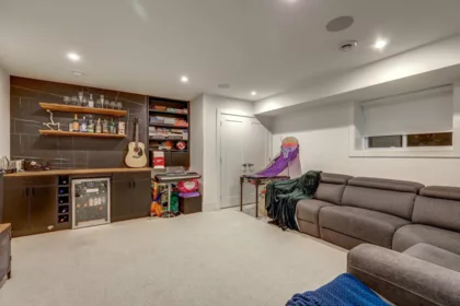 Office / Den Photo of 2525 168 Street, Surrey, BC