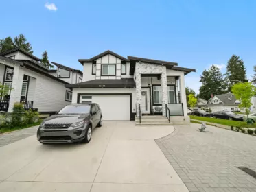 16158 96b Avenue, Surrey, BC, Fleetwood Tynehead — 8 bed single family residence for sale