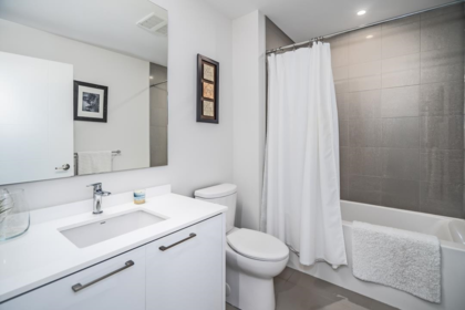 Hallway Photo of 602 45500 Market Way, Chilliwack, BC