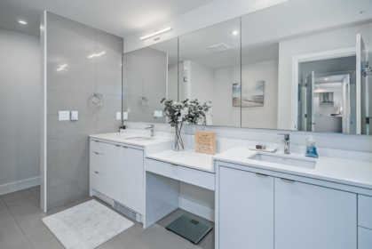 Laundry Room Photo of 602 45500 Market Way, Chilliwack, BC