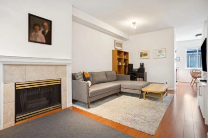 2 6833 Livingstone Place, Richmond, BC, Richmond — Townhouse for sale