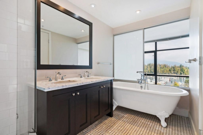 Office / Den Photo of 1101 1863 Alberni Street, Vancouver, BC