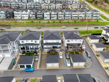 16762 16 Avenue, Surrey, BC, Surrey — Half Duplex for sale