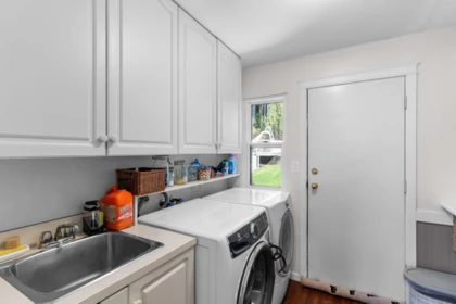 Guest Bathroom Photo of 12815 Willow Place, Maple Ridge, BC