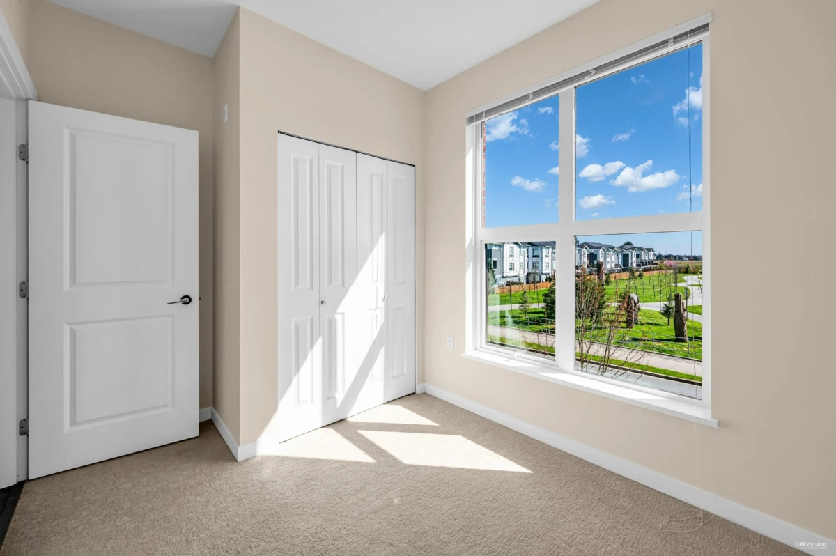 Mudroom Photo of 205 9551 Alexandra Road, Richmond, BC