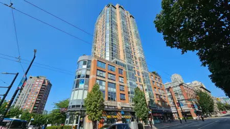 1233 Pacific Boulevard, Vancouver, BC, Vancouver — Other for sale