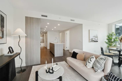 803 6633 Buswell Street, Richmond, BC, Brighouse — 2 bed apartment/condo for sale