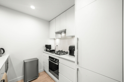 Primary Bathroom Photo of 2607 2181 Madison Avenue, Burnaby, BC