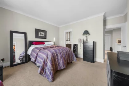 Guest Bathroom Photo of 420 2580 Langdon Street, Abbotsford, BC