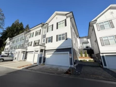 162 3565 Baycrest Avenue, Coquitlam, BC