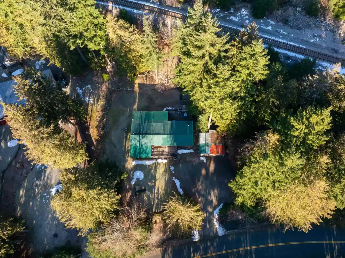 Garden / Landscaping Photo of 9245 Pemberton Portage Road, D'Arcy, BC