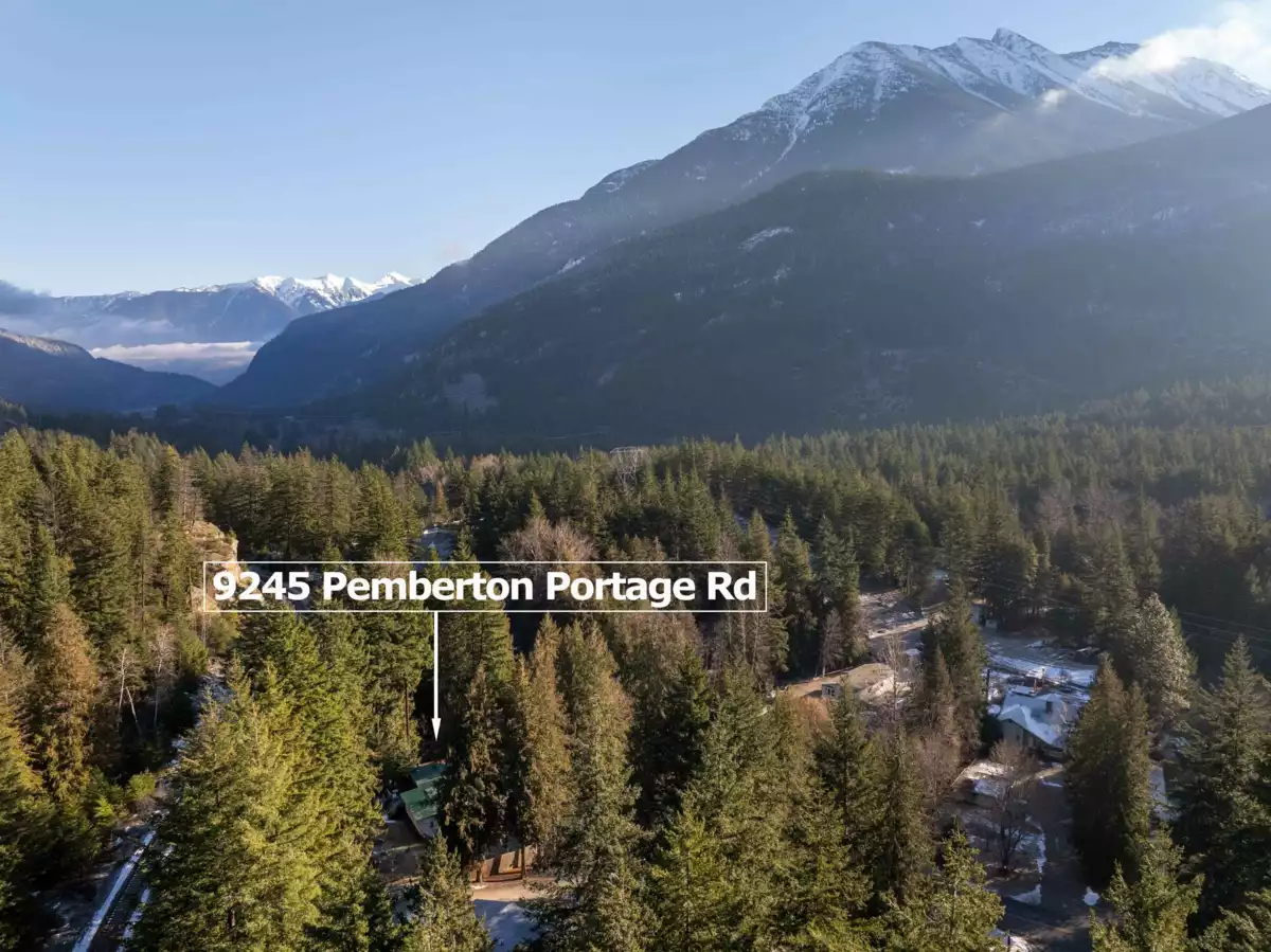 Hot Tub / Spa Photo of 9245 Pemberton Portage Road, D'Arcy, BC