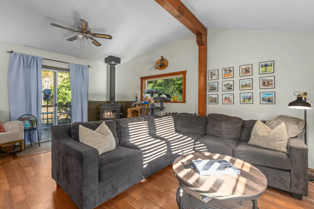 Living Room Photo of 9245 Pemberton Portage Road, D'Arcy, BC