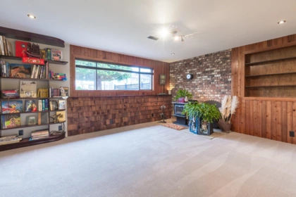 Staircase Photo of 32281 Adair Avenue, Abbotsford, BC