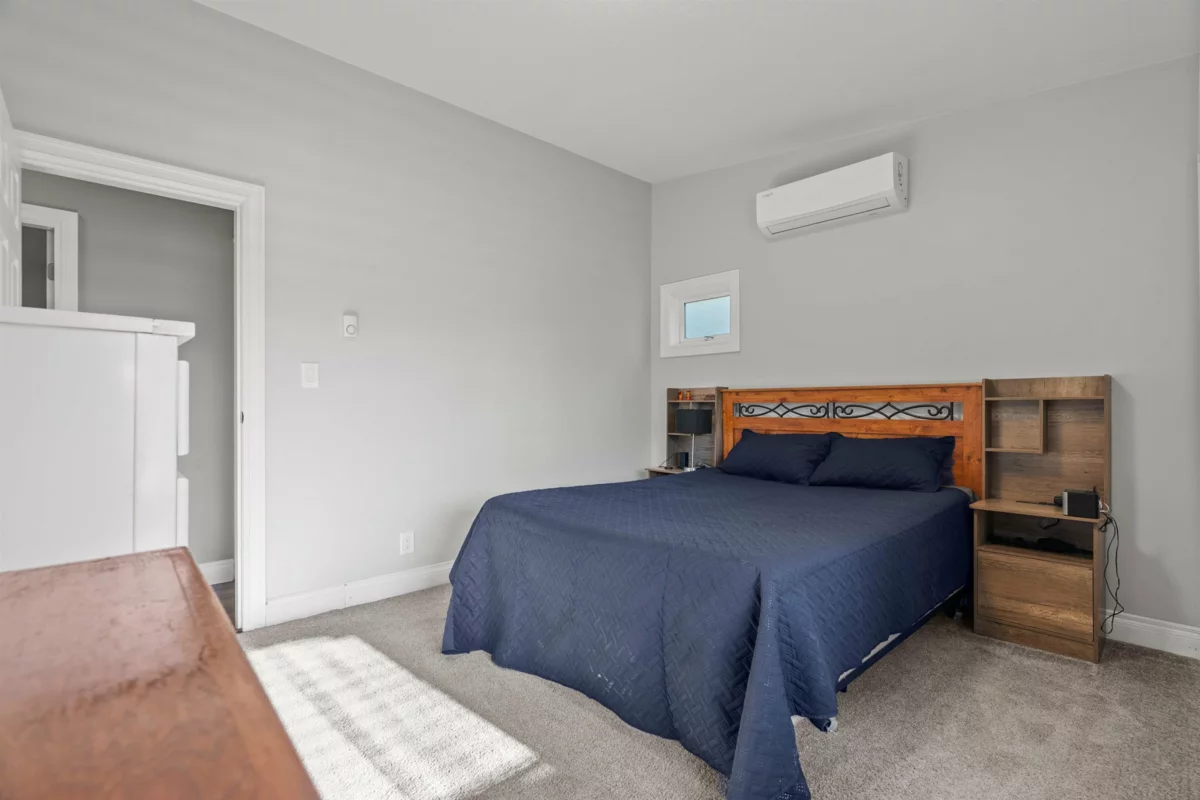 Walk-In Closet Photo of 6979 Fraser Drive, Agassiz, BC