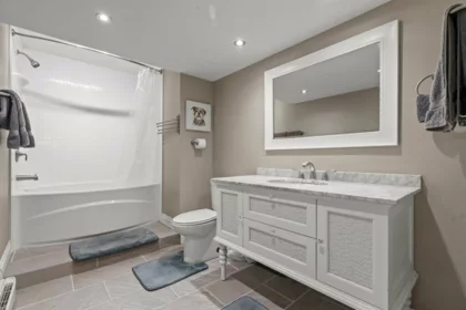 Primary Bathroom Photo of 6979 Fraser Drive, Agassiz, BC