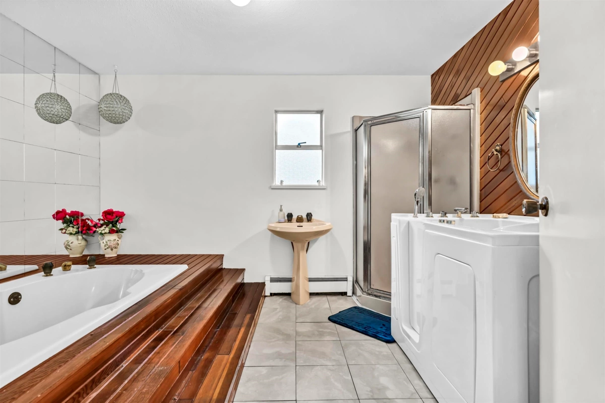 Bedroom 4 Photo of 20225 40 Avenue, Langley, BC