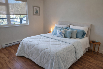 Primary Bedroom Photo of 306 5682 Wharf Avenue, Sechelt, BC