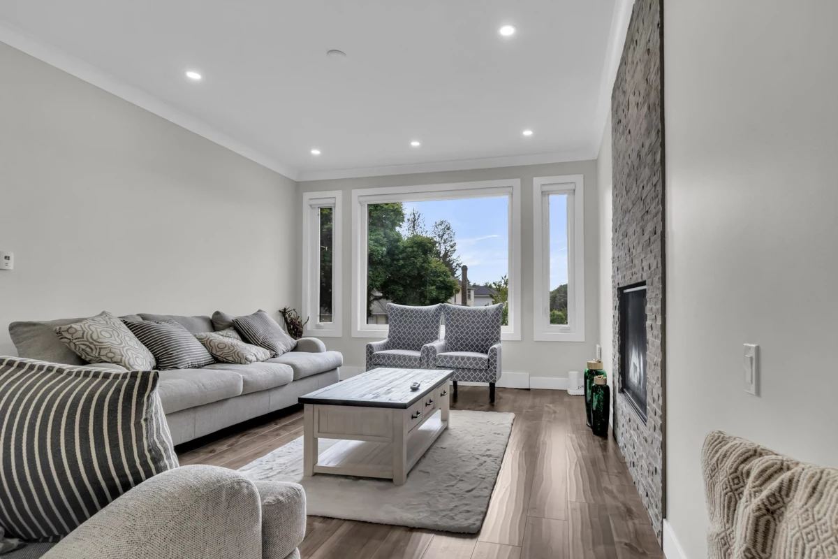 Family Room Photo of 6748 123a Street, Surrey, BC