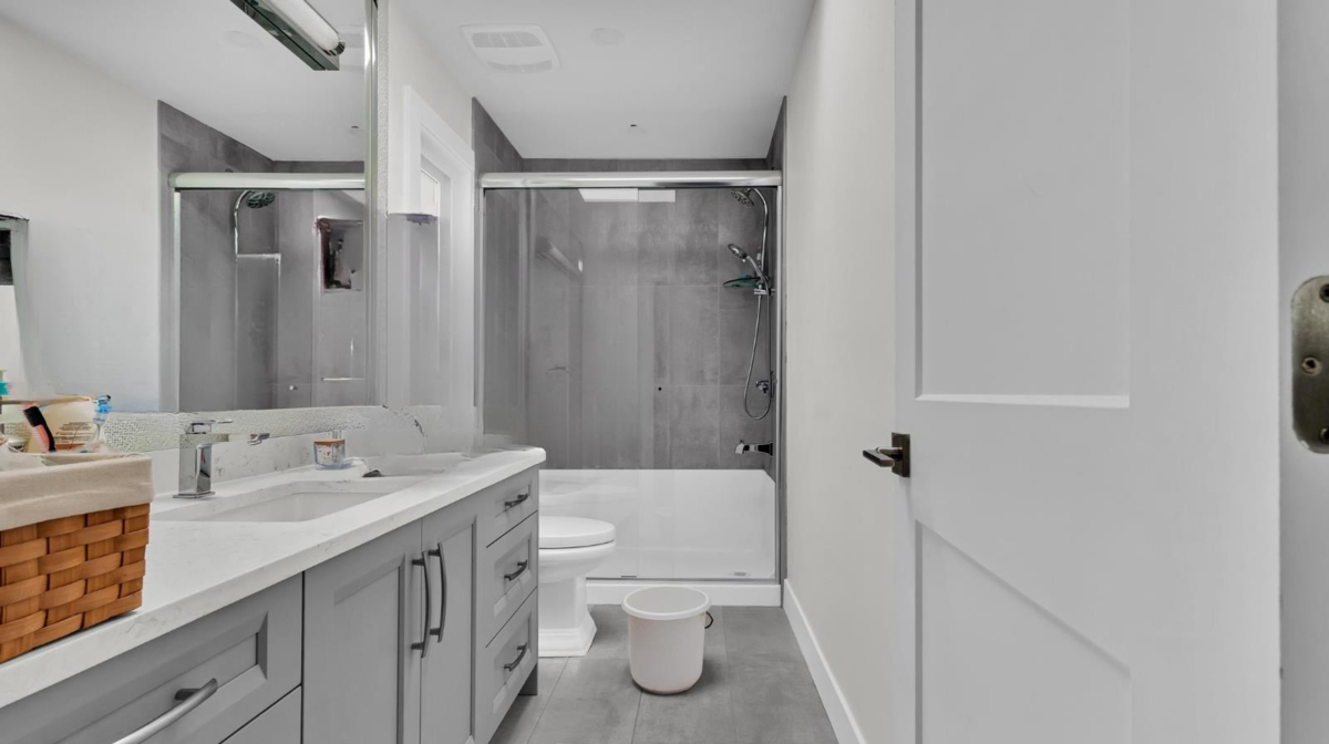 Loft / Bonus Room Photo of 6748 123a Street, Surrey, BC