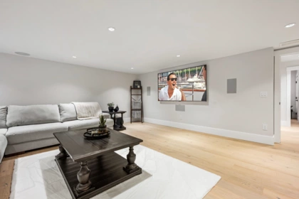 Hot Tub / Spa Photo of 35468 Verado Court, Abbotsford, BC