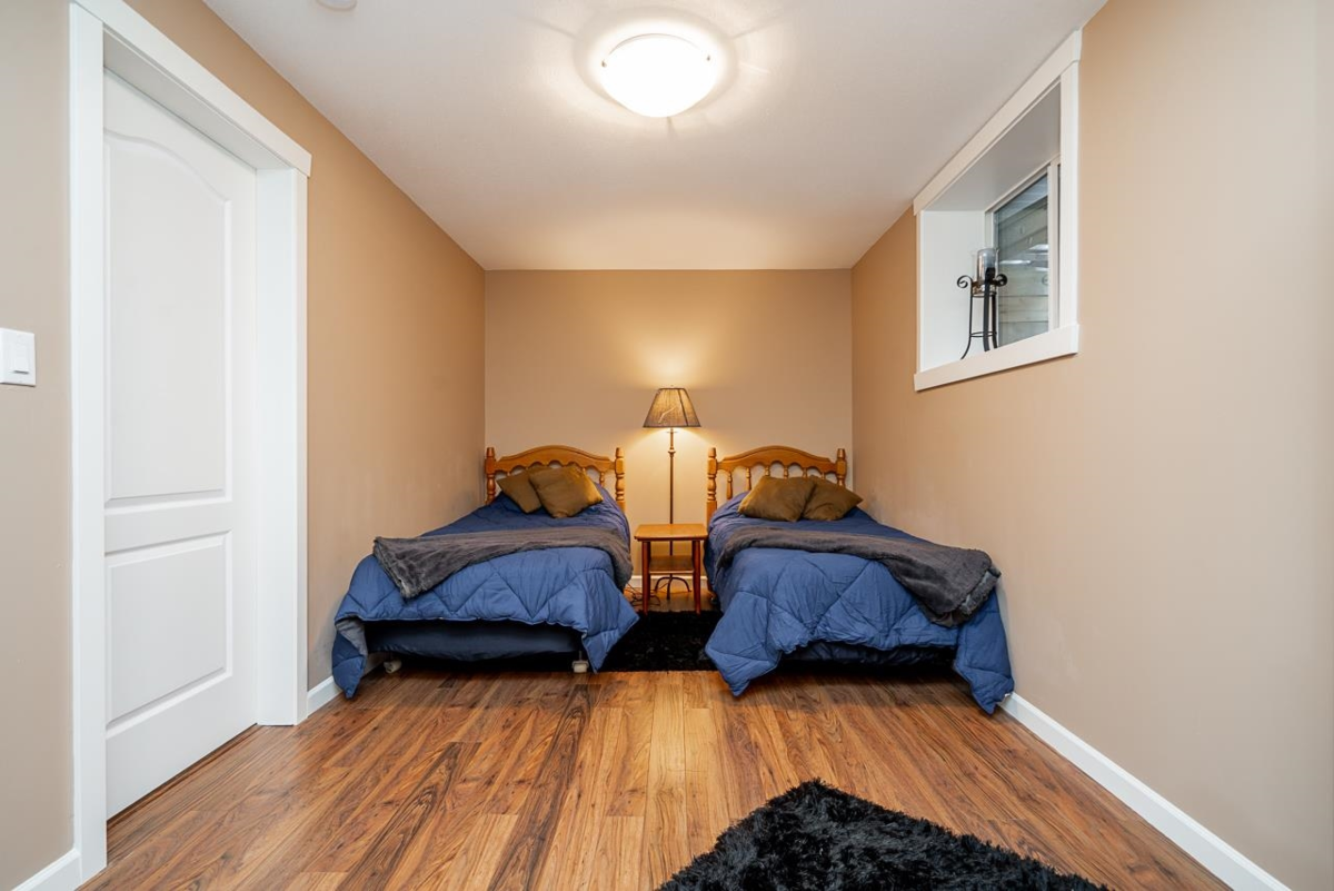 Garden / Landscaping Photo of 18954 71 Avenue, Surrey, BC