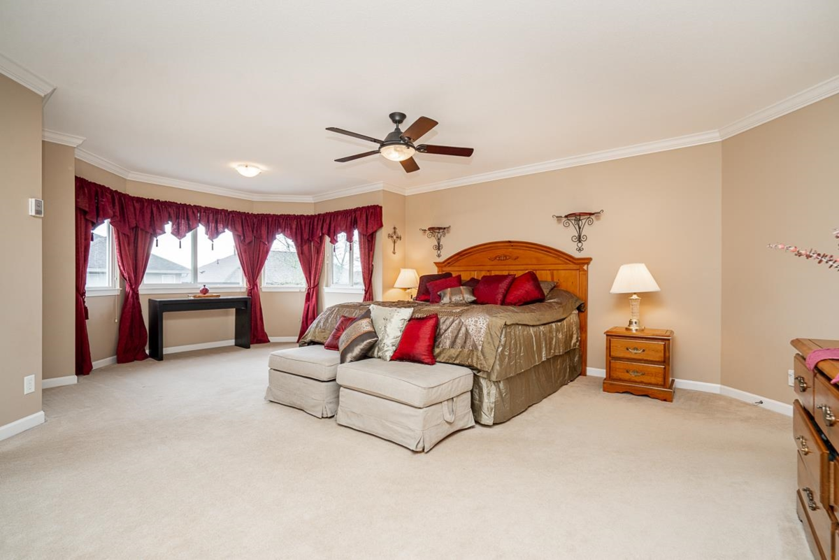 Office / Den Photo of 18954 71 Avenue, Surrey, BC