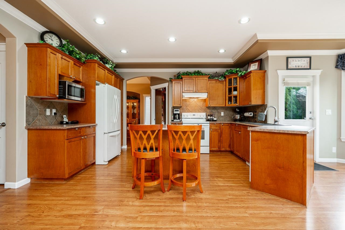 Pantry Photo of 18954 71 Avenue, Surrey, BC