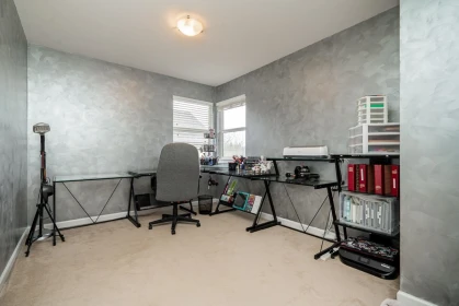 Mudroom Photo of 18954 71 Avenue, Surrey, BC