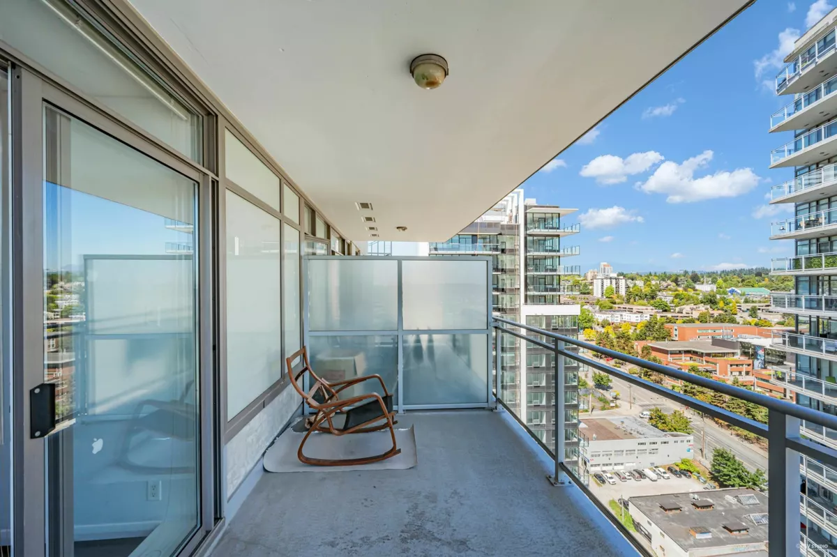 Front Yard Photo of 3303 892 Carnarvon Street, New Westminster, BC