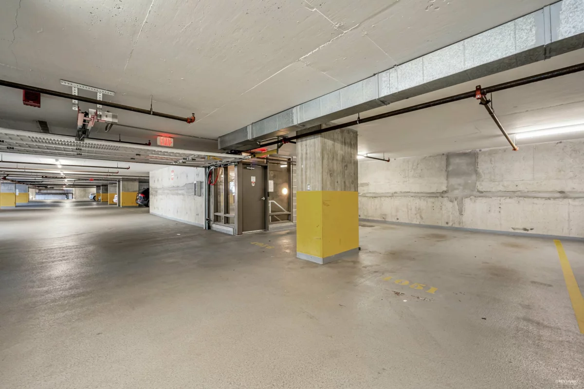 Primary Bathroom Photo of 3303 892 Carnarvon Street, New Westminster, BC