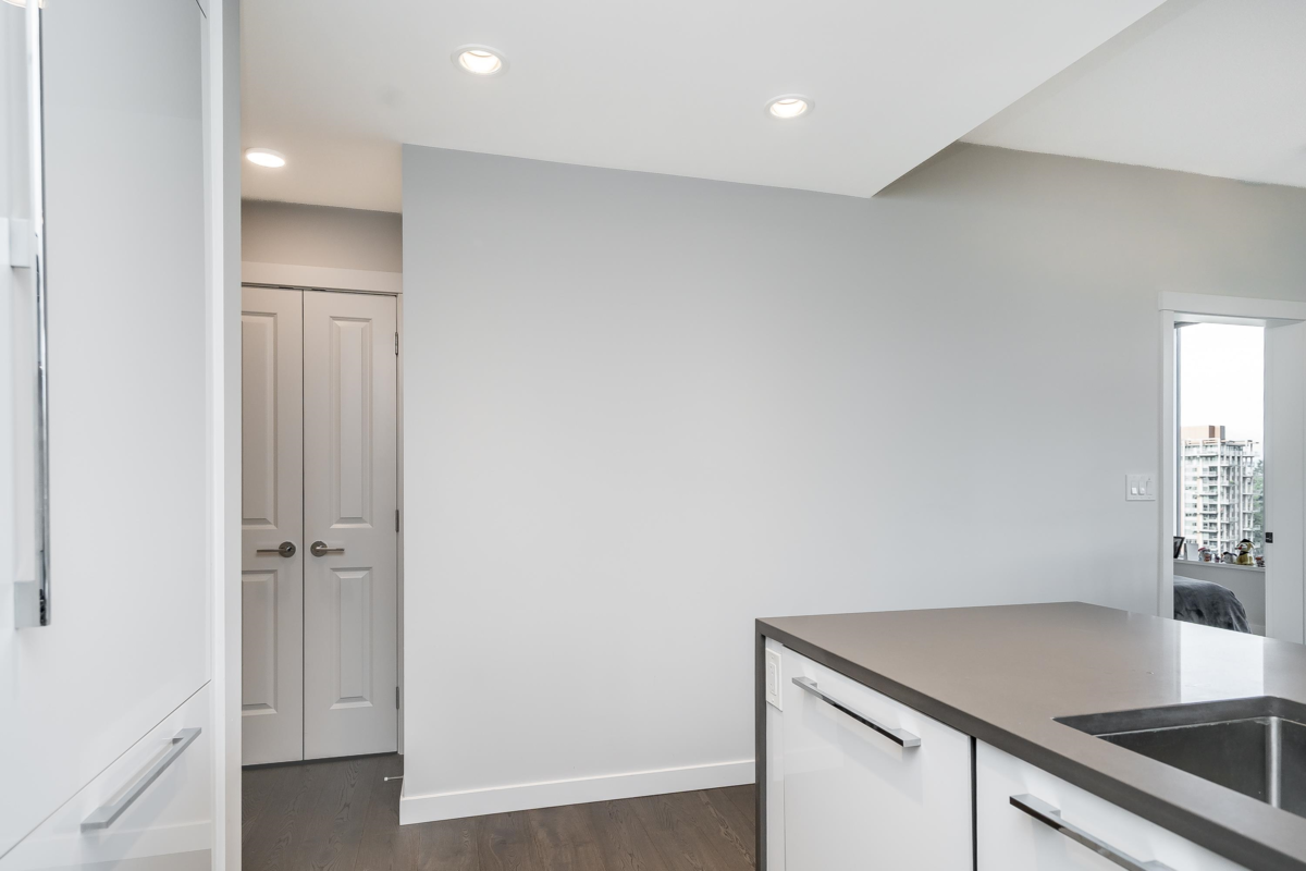 Kitchen Island Photo of 1705 3487 Binning Road, Vancouver, BC