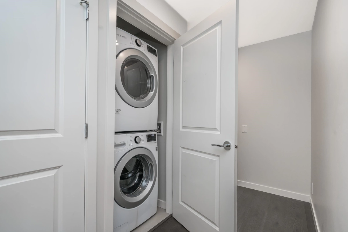 Mudroom Photo of 1705 3487 Binning Road, Vancouver, BC