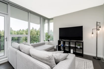 Walk-In Closet Photo of 1705 3487 Binning Road, Vancouver, BC