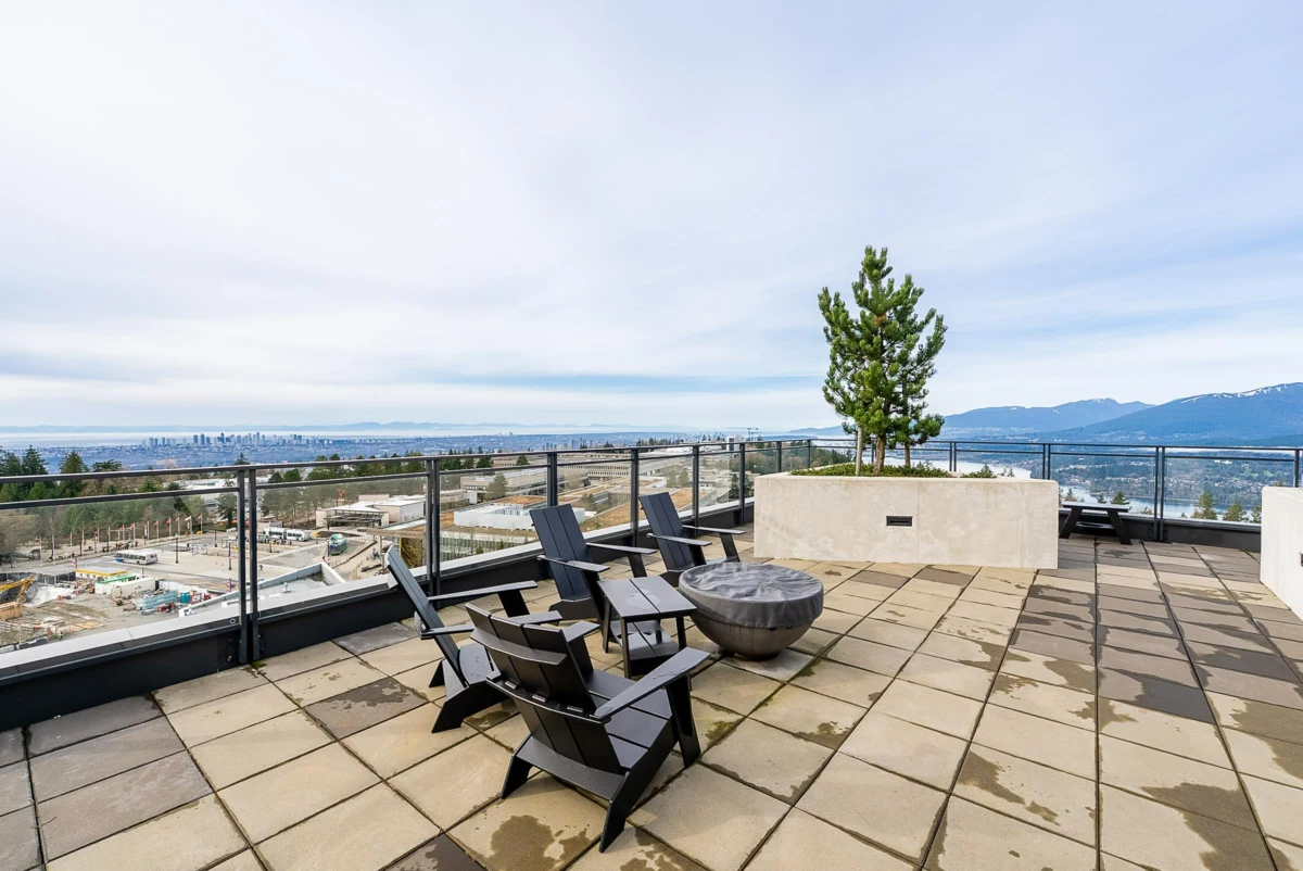 Powder Room Photo of 1202 8750 University Crescent, Burnaby, BC