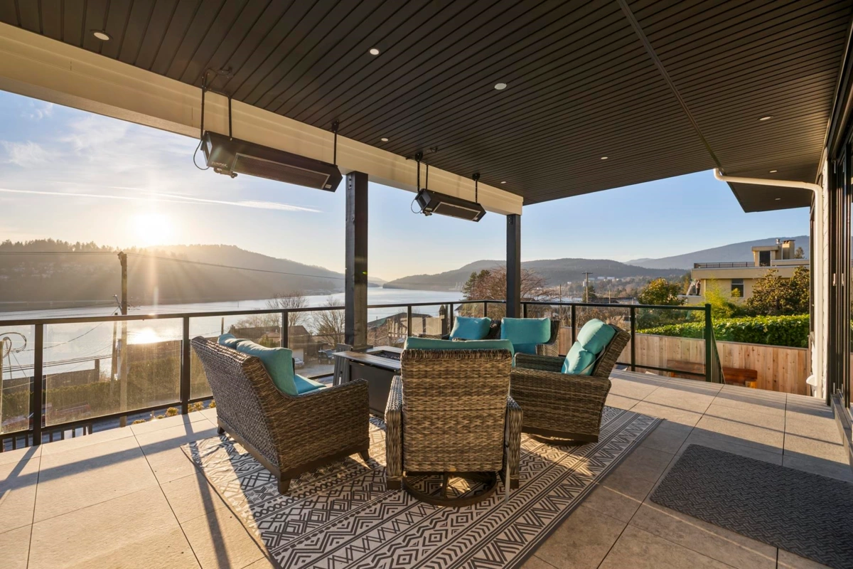 Office / Den Photo of 1007 Ioco Road, Port Moody, BC