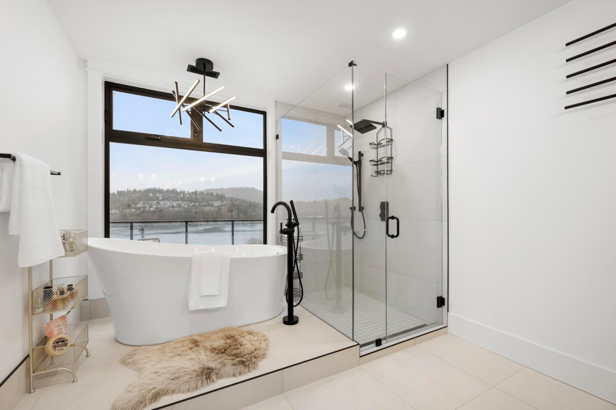 Outdoor Deck Photo of 1007 Ioco Road, Port Moody, BC