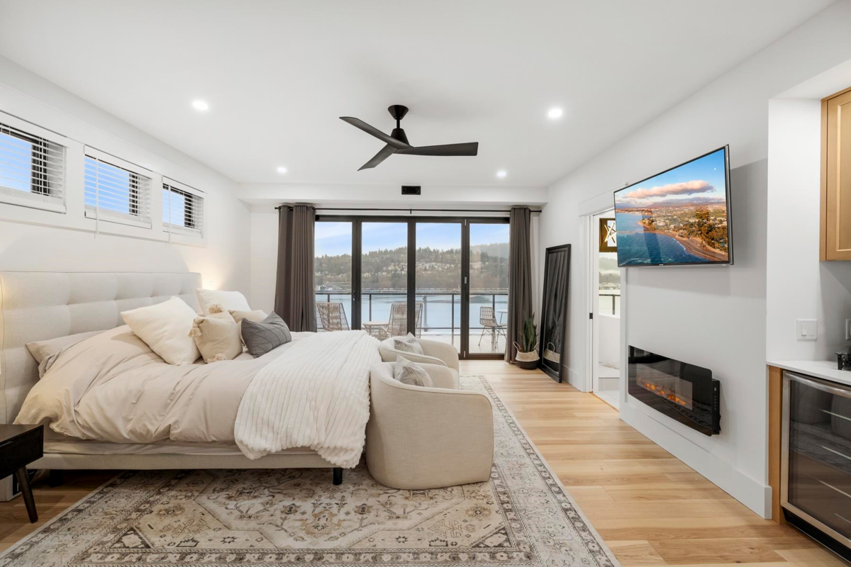 Staircase Photo of 1007 Ioco Road, Port Moody, BC