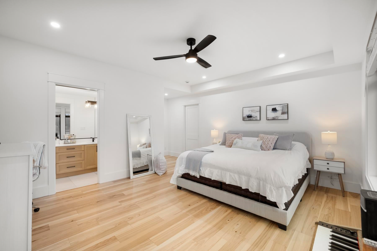 Swimming Pool Photo of 1007 Ioco Road, Port Moody, BC