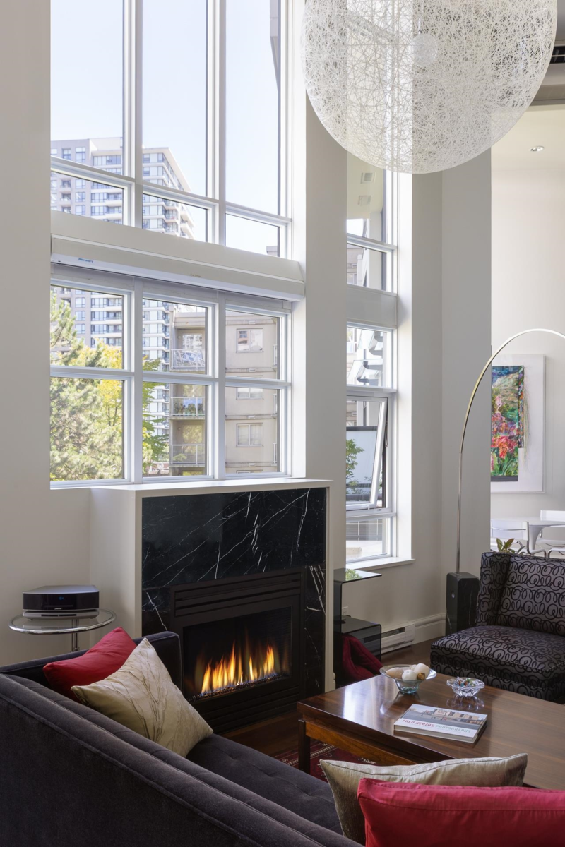 Dining Area Photo of 401 988 Richards Street, Vancouver, BC