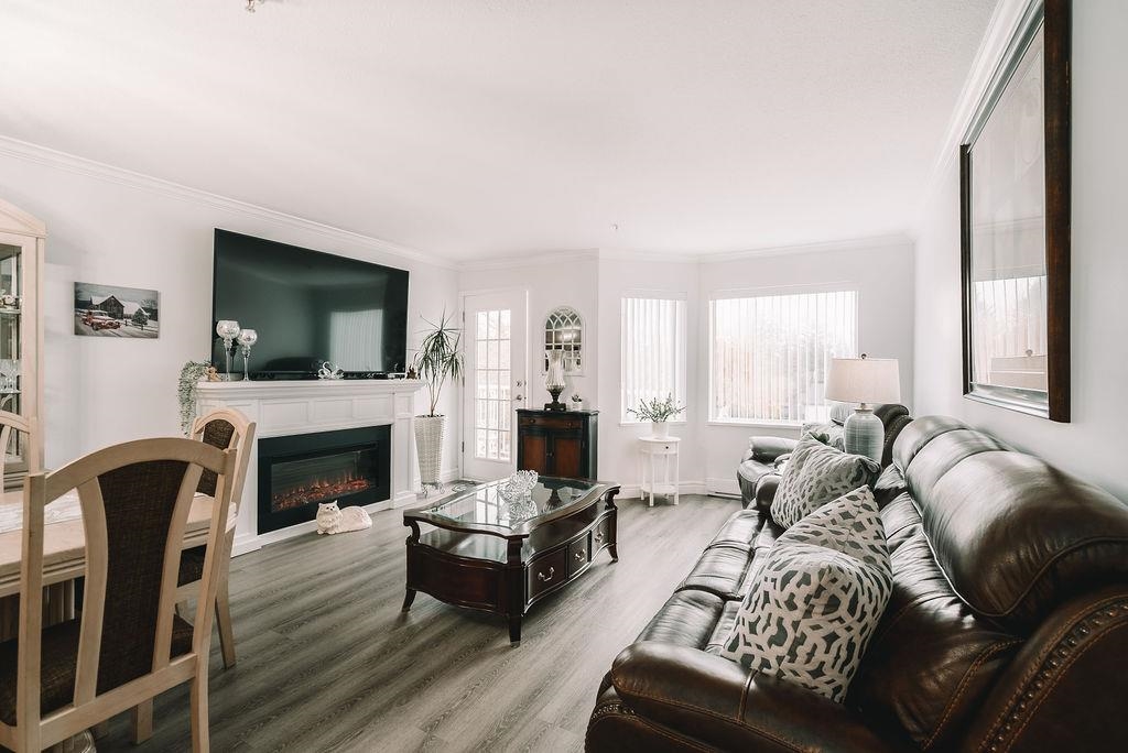 Bedroom 3 Photo of 301 19236 Ford Road, Pitt Meadows, BC