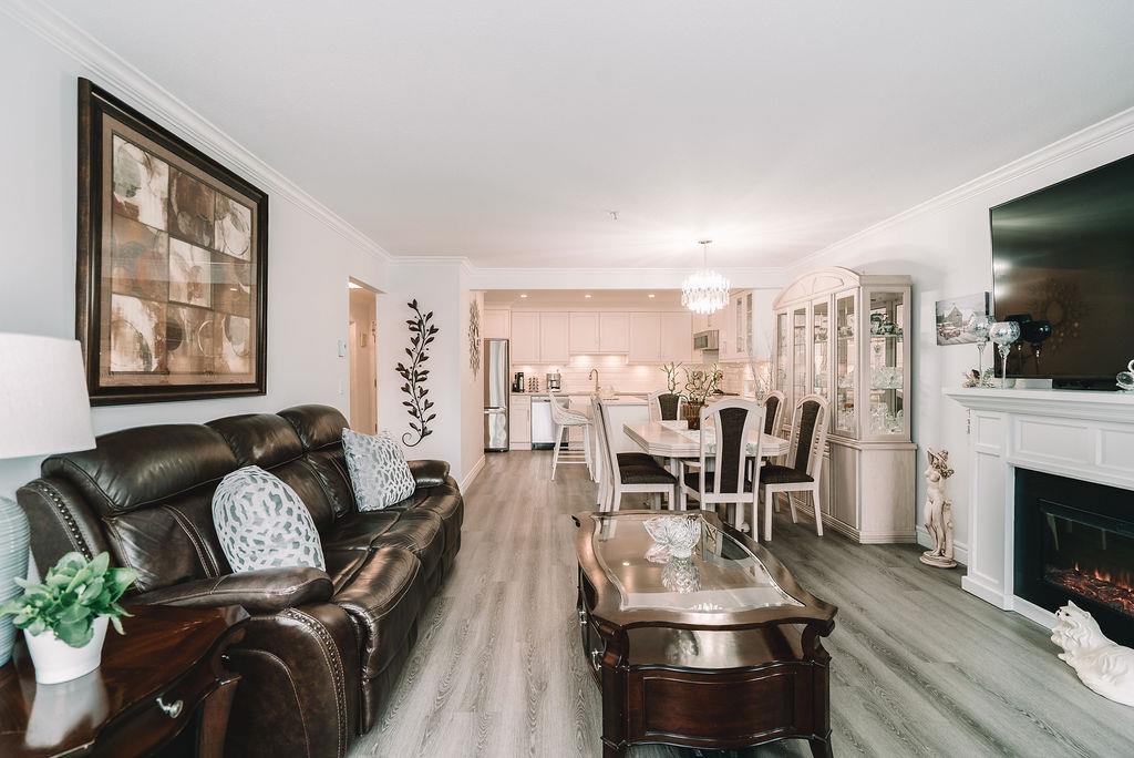 Office / Den Photo of 301 19236 Ford Road, Pitt Meadows, BC