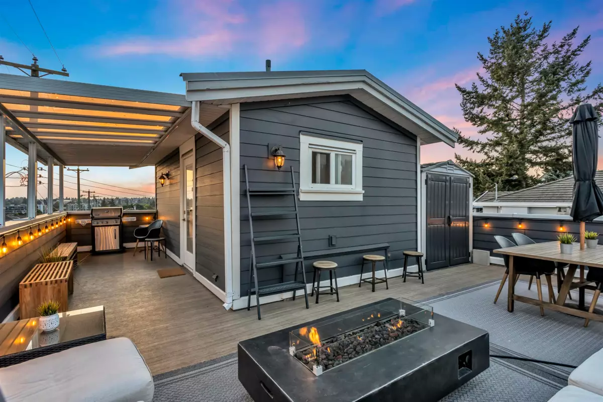 Backyard Photo of 6450 St. George Street, Vancouver, BC