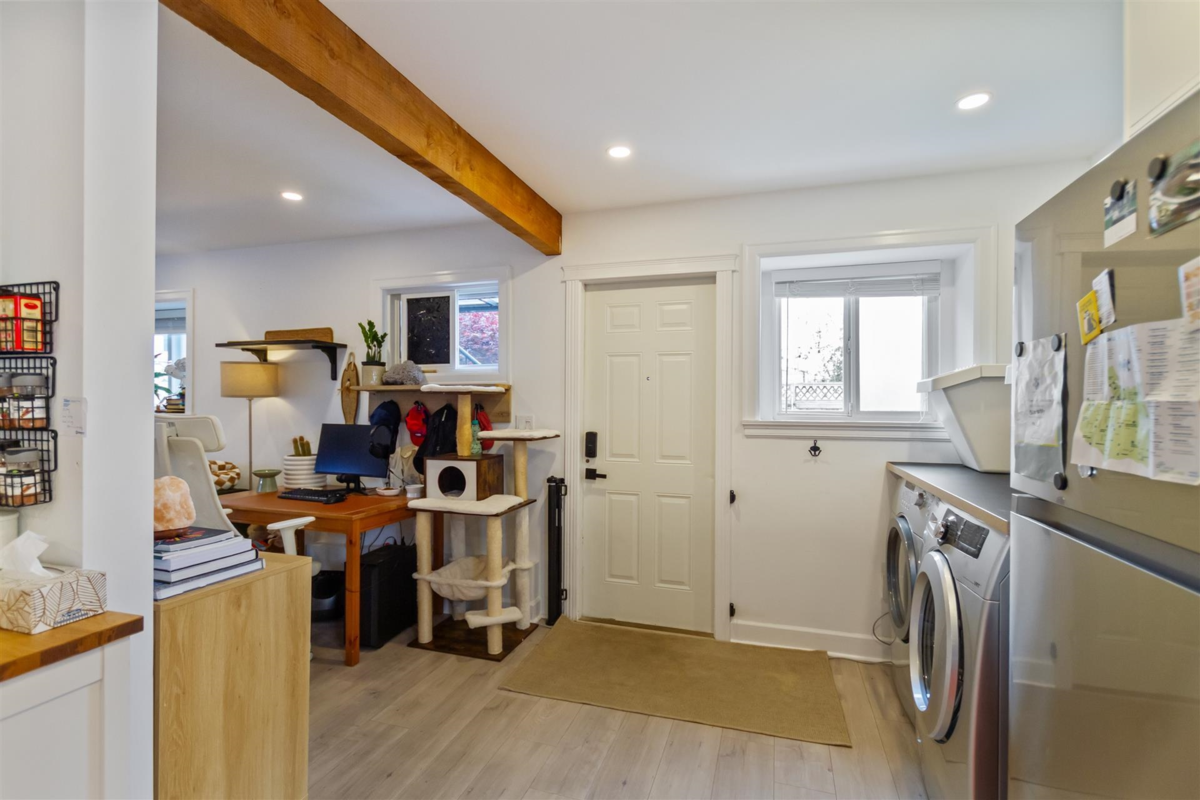 Mudroom Photo of 6450 St. George Street, Vancouver, BC
