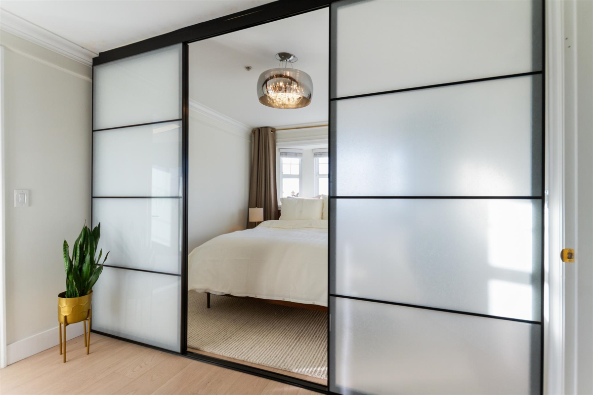 Walk-In Closet Photo of 6450 St. George Street, Vancouver, BC