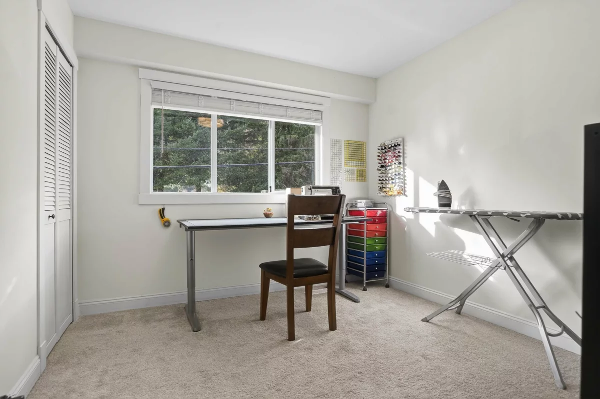 Laundry Room Photo of 8068 Manson Street, Mission, BC